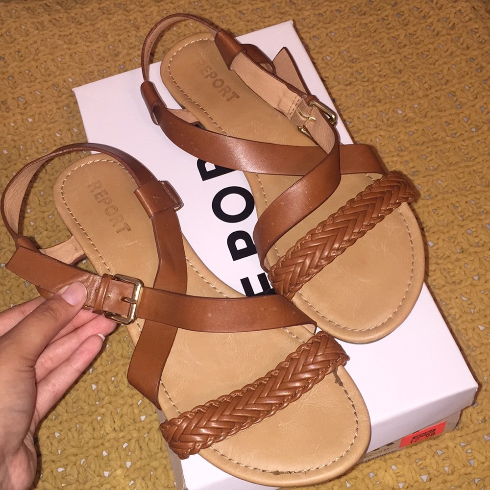Report Strappy sandals
